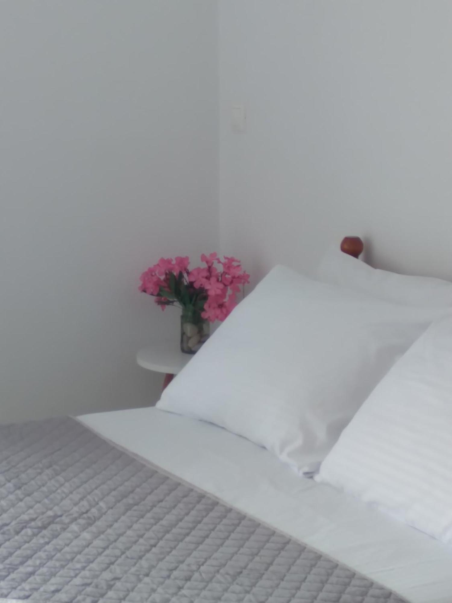 Nadim Rooms Himare Exterior foto