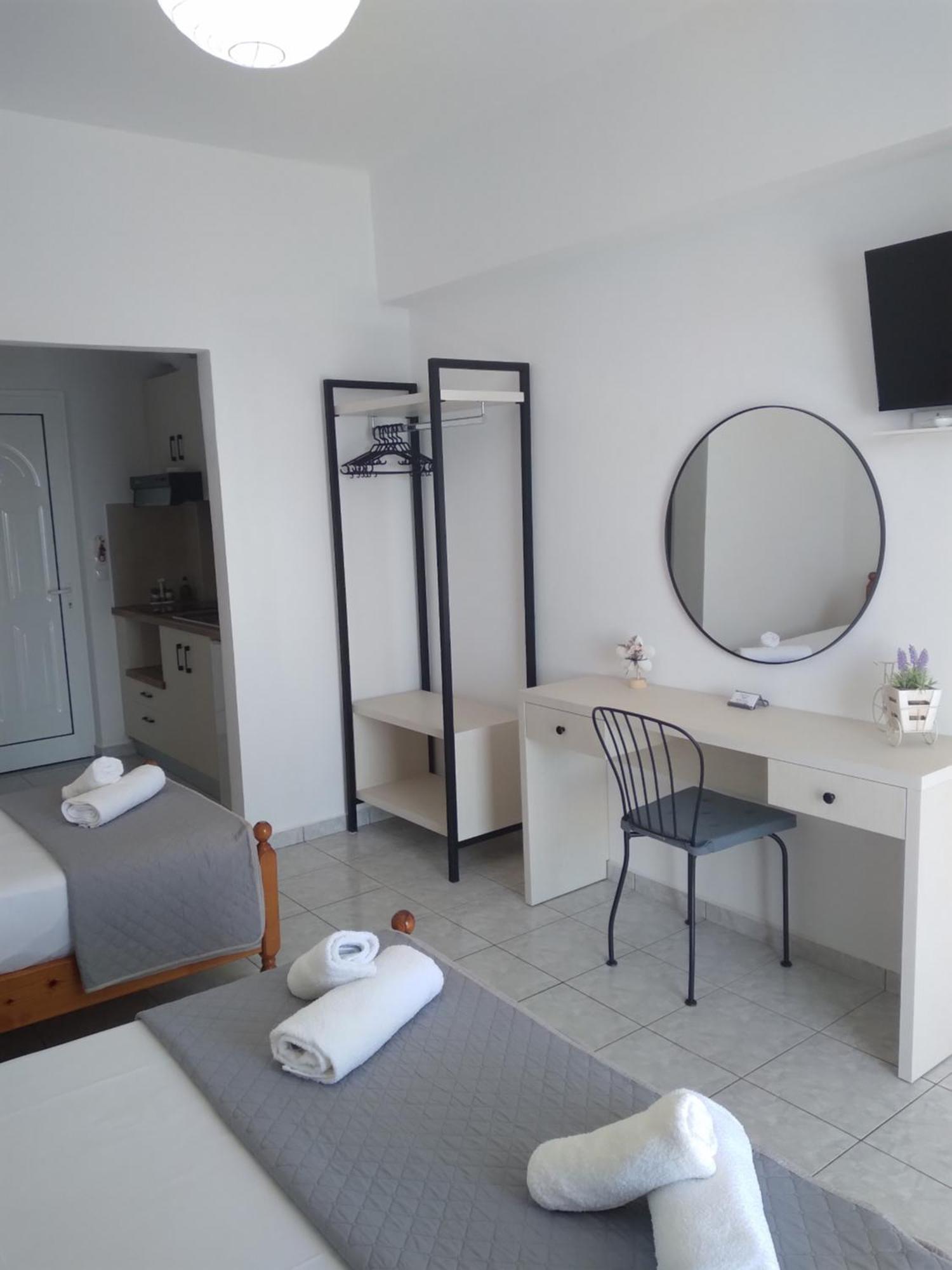 Nadim Rooms Himare Exterior foto
