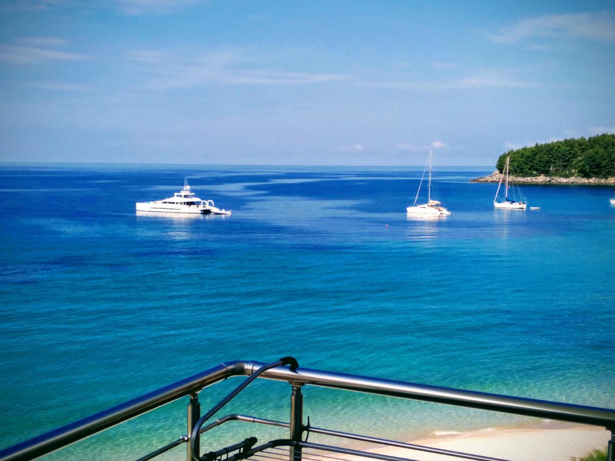 Nadim Rooms Himare Exterior foto